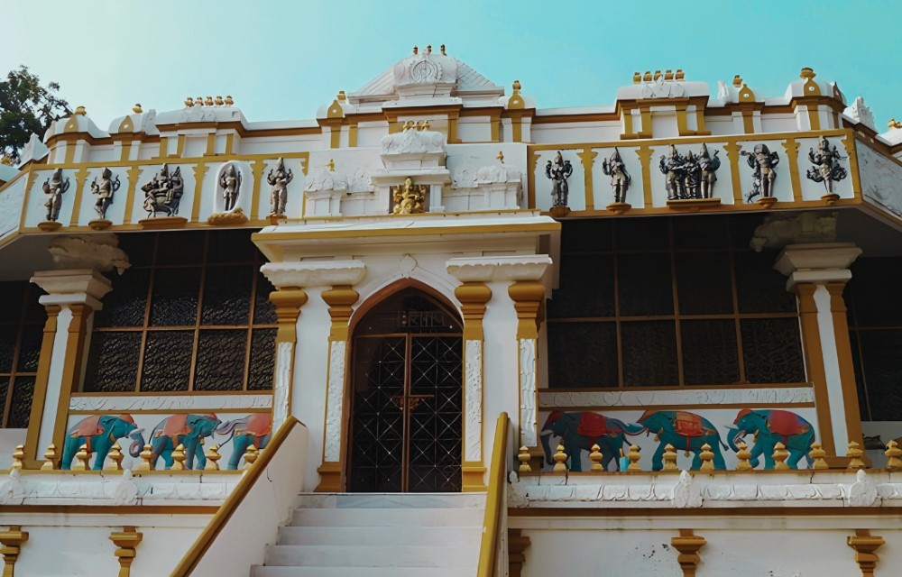 The Divine Life Society (Sivananda Ashram)